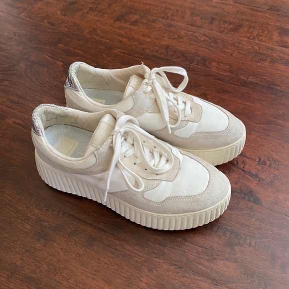 Dolce Vita Womens Daisha White Lace-Up Fashion Sneakers Size 8.5 - Picture 3 of 16